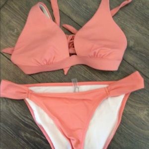 Victoria’s Secret bikini